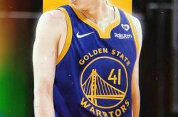 九游登录-球员技术过硬，展现个人实力