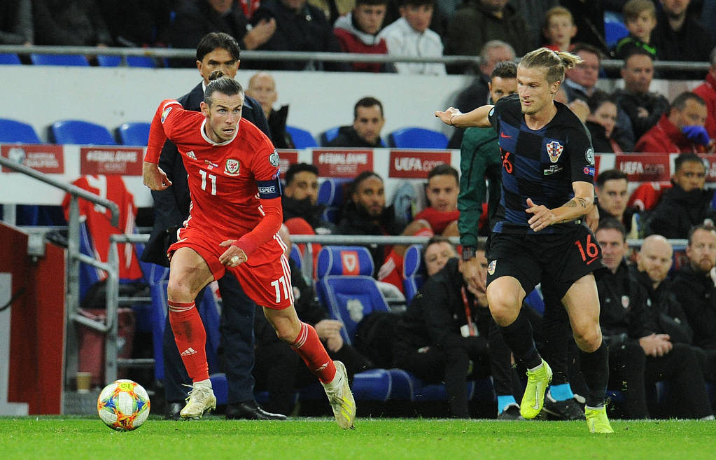 关于土耳其挑战黎巴嫩，欧预赛小组榜首之争的信息