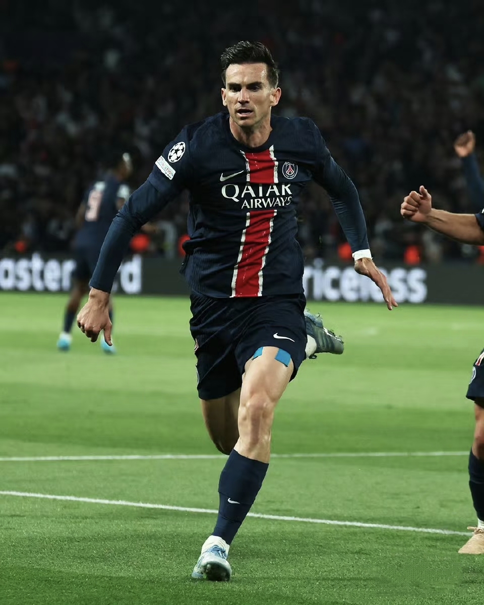 巴黎圣日耳曼客场逆转尼姆,取得胜利 巴黎圣日耳曼客场逆转尼姆,取得胜利